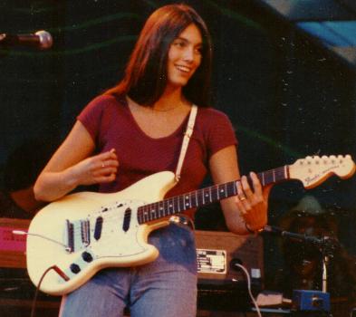 Emmy Lou Harris - Emmy Lou Harris in concert.