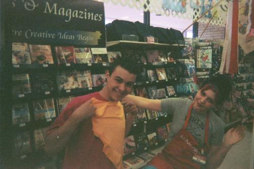 me and max - sfwetrhgh