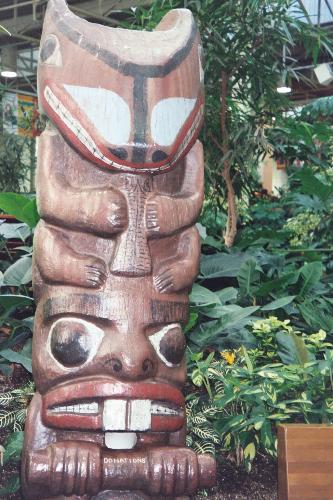 totem pole - Totem pole