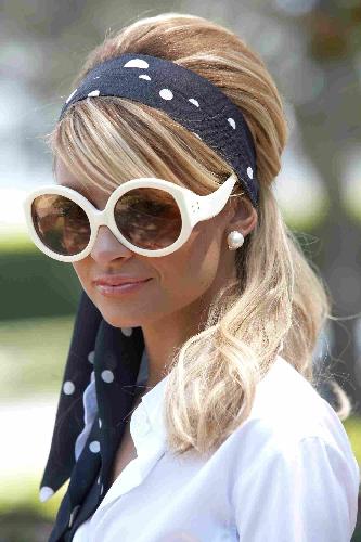 Rich young celebs driving intoxicated! - What is the deal with all these rich young celebs driving intoxicated? Nicole Richie recently went to court after driving with pot and pills in her system... Rich young celebs driving intoxicated! - What is the deal with all these rich young celebs driving intoxicated? Nicole Richie recently went to court after driving with pot and pills in her system...