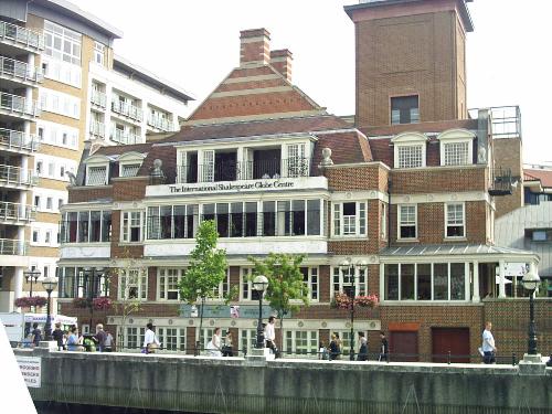 Shakespeare Theater  - This is the front of Shakespeare Globe Theater in London, England!