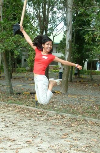Everything is possible once you put your heart int - hehe.. Just feel so happy. (",)