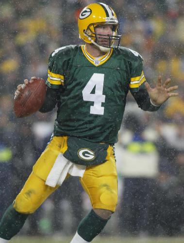 Brett Favre - Brett playing in the snow