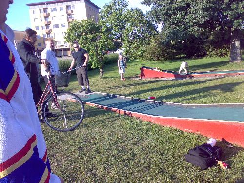 mini golf - at the mini gold course field