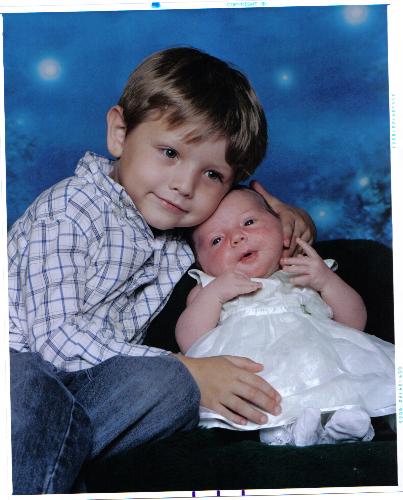 nova/felicity - new pic of the new baby nova sister
