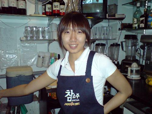 me @ kgh - at kgh queen, still workin at da bar