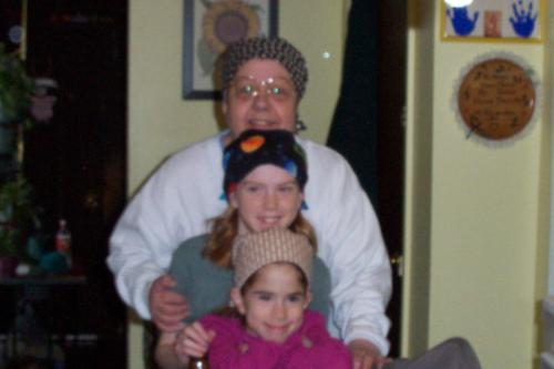Granddaugher - Grandma and granddaughters