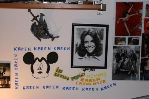 Karen Carpenter Memorial Shrine - well.. lol...