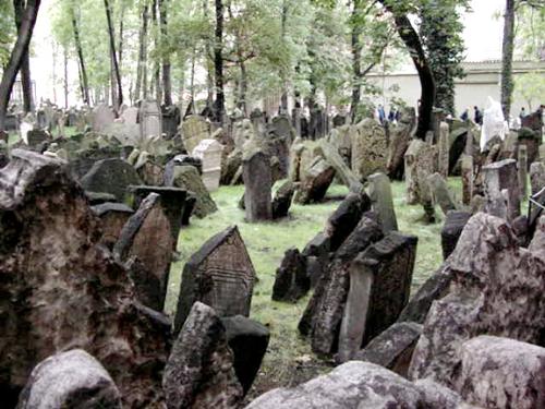 Cemetery - kinda scary