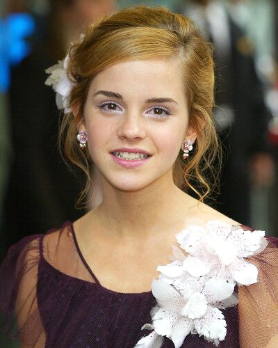 Emma Watson, she's hot. - Emma Watson anyday anytime she is better looking