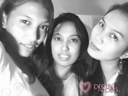 sisters - flanked by my two lovely sisters.. guess the order of our birth:  A. 1st,2nd,3rd B. 1st,3rd,2nd C. 2nd,3rd,1st C. 2nd,1st,3rd D. 3rd,1st,2nd E. 3rd,2nd,1st  happy guessing!