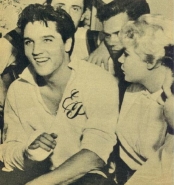 elvis presley - So many people were heart-broken when he died in 1977.