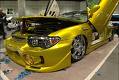 car - yellow car rims