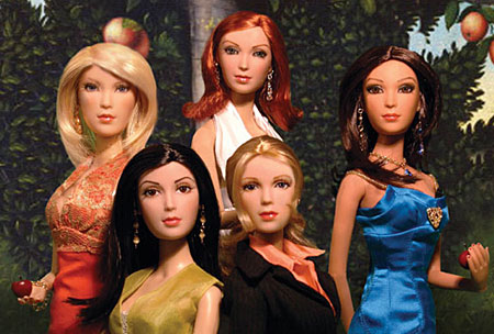 desperate housewives look fantastic in plastic - you thought you'd seen Eva and the girls all dolled up, think again.