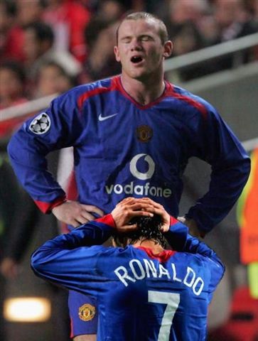C.Ronaldo... - C.Ronaldo... the player of manu
