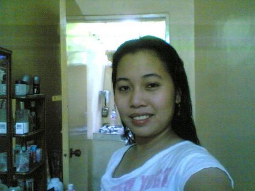 HiyaHHHHHHHHHHHH - Hi there, call me Karol, a simple girl who loves to sit with u and discuss about Life....