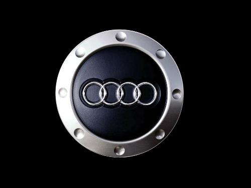 logo - Black audi logo on an A3