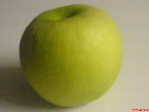 Green Apple - I took this picture by myself.
