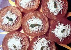 Filipino food - Have some kutsinta?