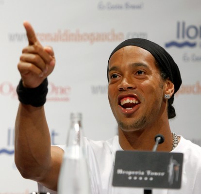 ronaldinho - ronaldinho.. brazil...