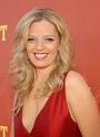 Melissa Peterman - This is a picture of Melissa Peterman. She played Barbara Jean on the Reba show. She is SO funny!!