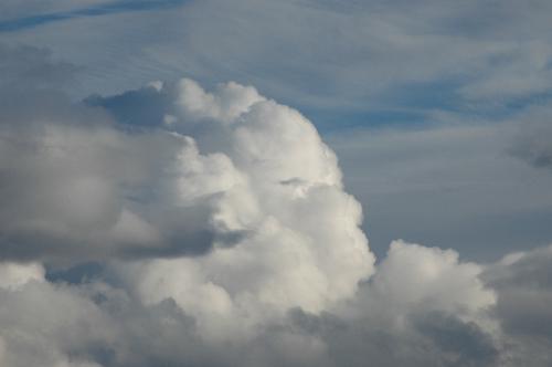 whipped cream cloud - i think the cloud looks like whipped cream
