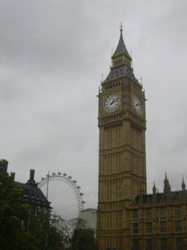 The Big Eye and the Big Ben - the big ben and the big eye, took this photo while on the tour bus. splendid photo, isn't it?