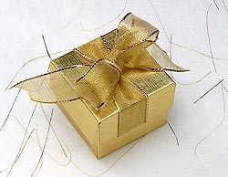 Gold Gift Box - Gifts can give us happiness but real happiness are coming from unseen gifts.