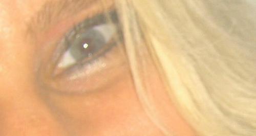 thru my eyes - a pic of my blue eyes can u c me lol the eyes to my soul