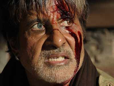amitabh in aag - ramgopal verma has made the remake of sholay and amithabh is in leading role in this picture as gabban