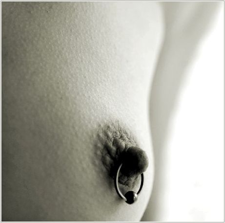 nipple piercing - how a pierced nipple looks like