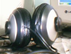 pic - mic wid headset
