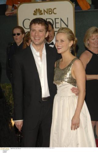 reese with ryan - what a perfect couple...