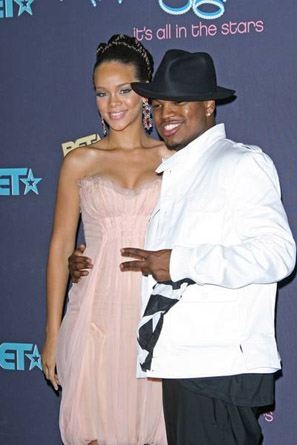 neyo on red carpet - neyo walking in red carpet