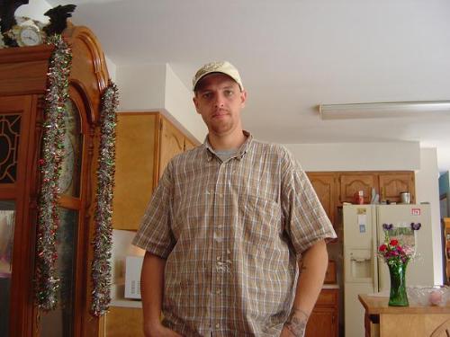 My Brother - He's Single TOO! - Are you a single woman looking for a cute guy to charm the pants off of you? Well look no further, my brother Mike is single, and he is 24 years old. He cooks, makes messes, cleans when yelled at (hahaa), and is a really nice guy.   If you do think he is cute, contact me and we can set up a date. He is in Vermont, so you have to be too!  He likes twiztid, and the dark carnival, so if you're a juggalette, he will totally impress you!   Comment and leave a rating, if you can do that!