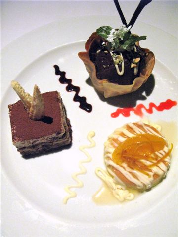 small cakes - tasty looking cakes