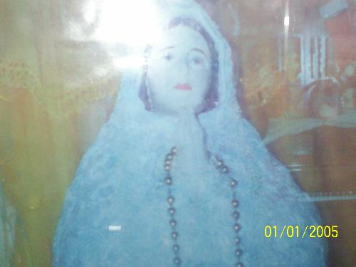 this is mama mary in simala - this is mama mary's image from the altar.