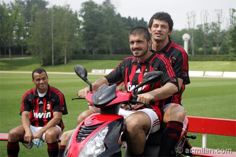 advs. for motor bicycles - this picture is for an advs. for motor bicycles. It shows all ac Milan players It's indeed a nice picture