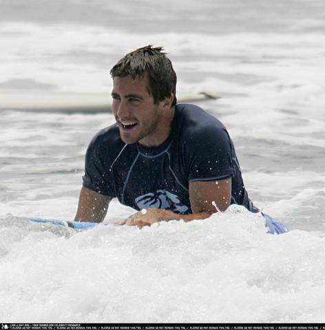 jake surfing - jake enjoy surfing