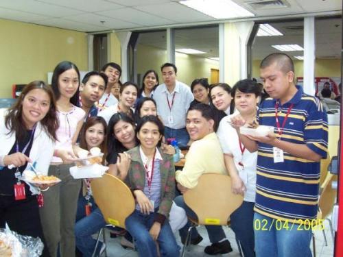My former officemates - I was working as a Collections agent before and This pic tells you shows my former officemates who I used to deal with.