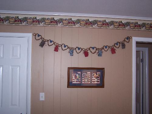 Country Decor - This is a picture from my sister's house when she lived in Ellsinore, Missouri 3 years ago. To fit with her surroundings, she decorated country.