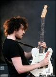 Jon Fratelli. - Guys,check out 'his'..Jon's style.