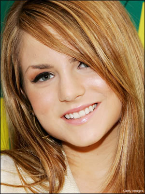 jojo... - hi ya!!... i've uploaded this photo of jojo.. isn'y she gorgeous?? hehehe... love her songs too!!....