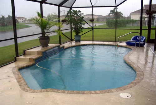 swimming pool - roofed pool