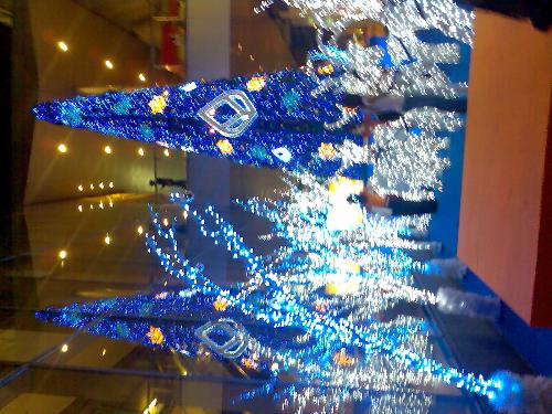 nice tree - Taken during christmas at bangkok.. a blur christmas tree instead of the usual red and green
