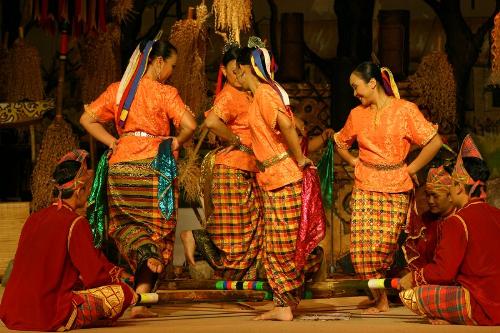 dance - traditional dance