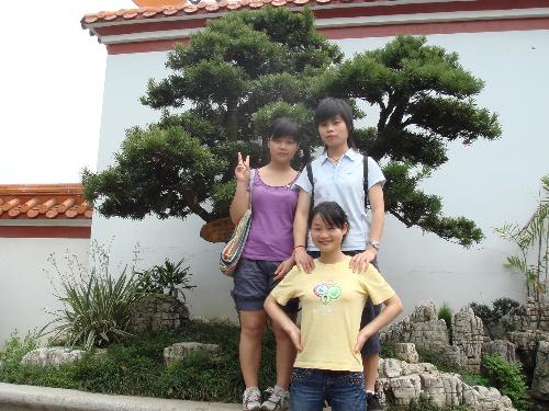 my bestfriends!~ - in a park!~