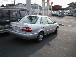 I want this! - This is my friends car. I like it because sometimes she gives me a lift in the morning when am going to work. It gives me hope that one day i'll buy mine.