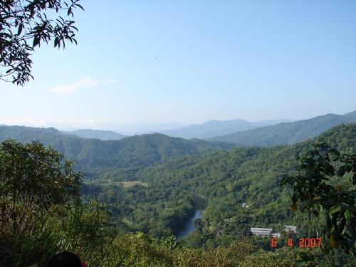 My hometown... - This is my hometown. Nothing much to talk about it but i still love it. Still surrounded by greenery and nature. I just love this place.