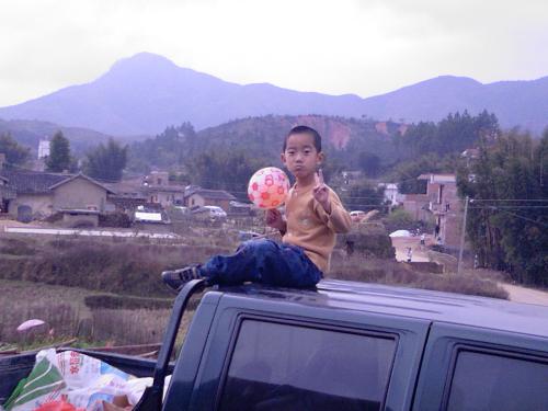 Mountains in front of the house - Well, when we look from the front door of the house, we could view some mountains, actuall, we used to like climbing mountains quite often. Since we could not only have fun, but slso get something to eat from it. Andy